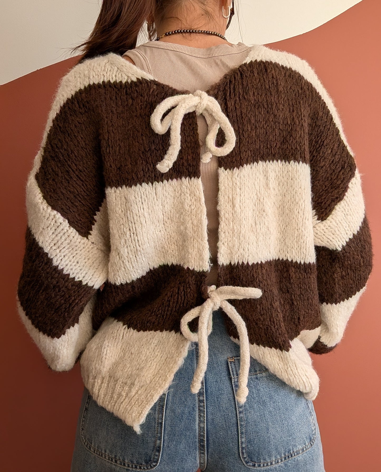 Pull-gilet à rayures nœuds