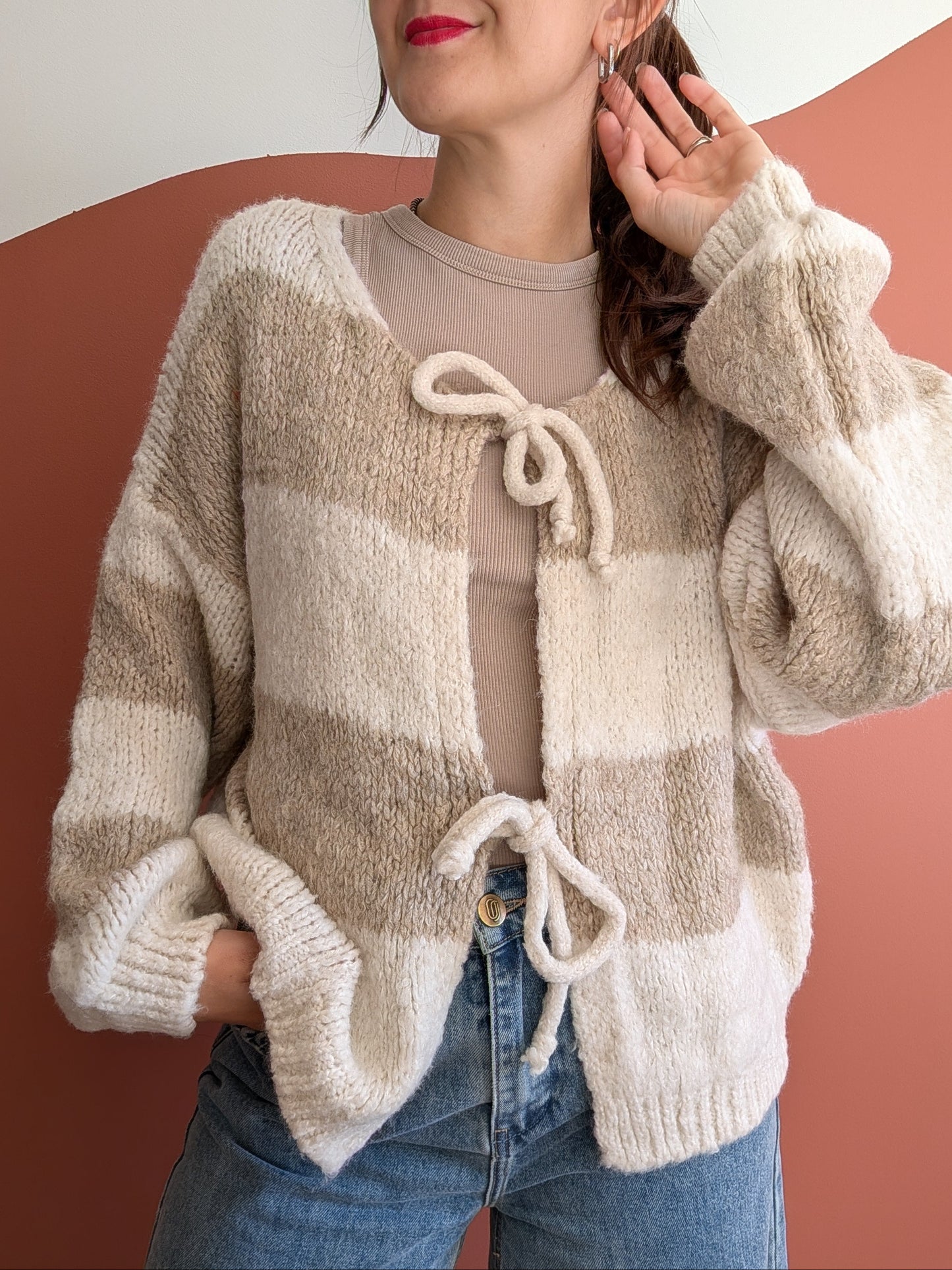 Pull-gilet à rayures nœuds