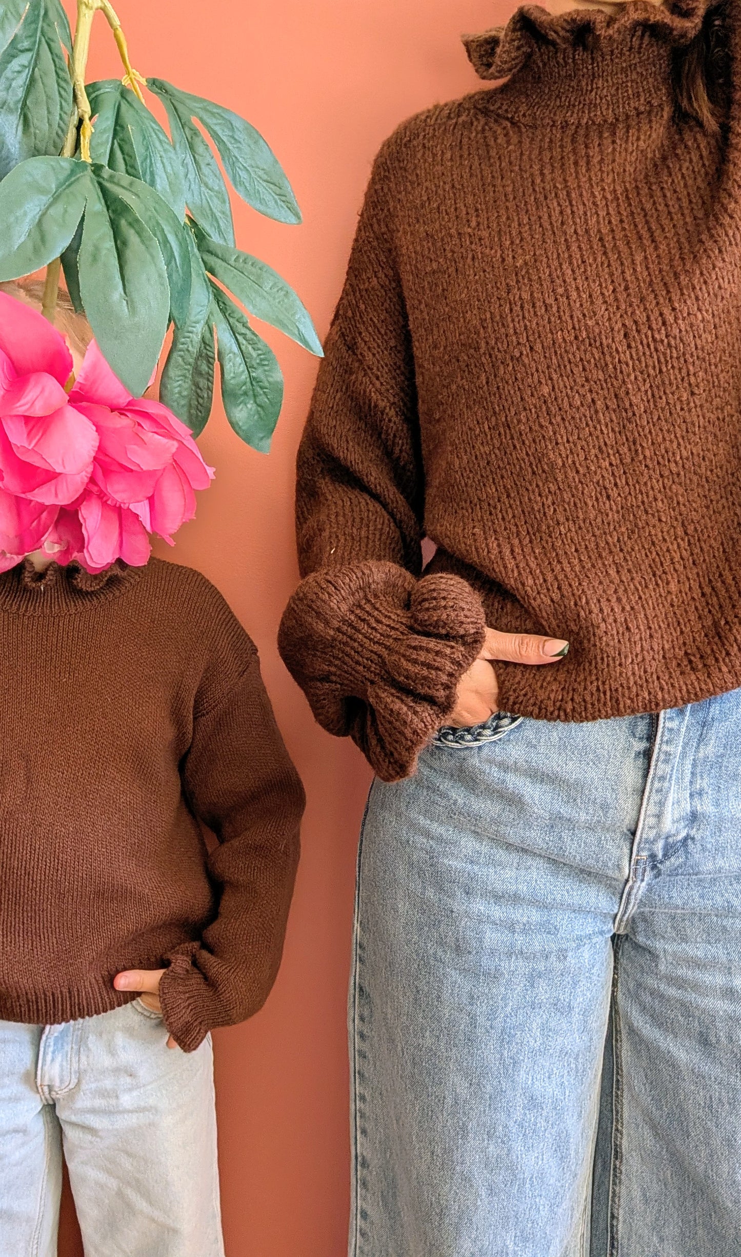 Pull chocolat matchy-mum